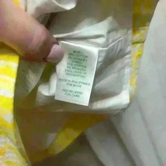 Lilly Pulitzer EUC Size 14 Pearl Stretch Shift Dress in Lilly’s Lemon Item# 7L - Picture 7 of 10